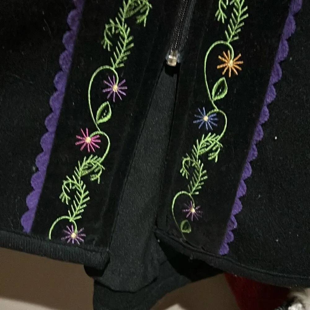 Samii Clothes Gay Ellis Vintage Scandinavian Black Wool Coat Embroidered Girls X